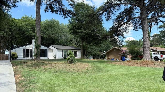 980 Hilltop Court, Lawrenceville, GA 30045