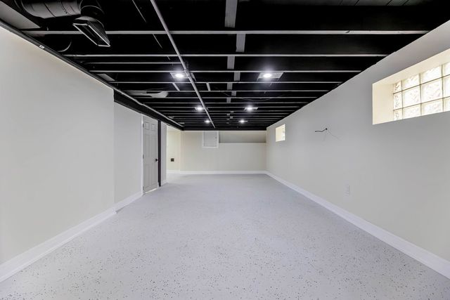 9606 S Morgan Street, Chicago, IL 60643