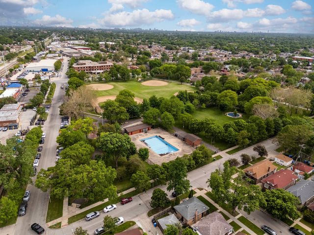 9606 S Morgan Street, Chicago, IL 60643