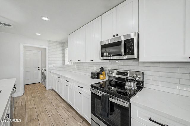 1882 E LOMA VISTA Drive, Tempe, AZ 85282