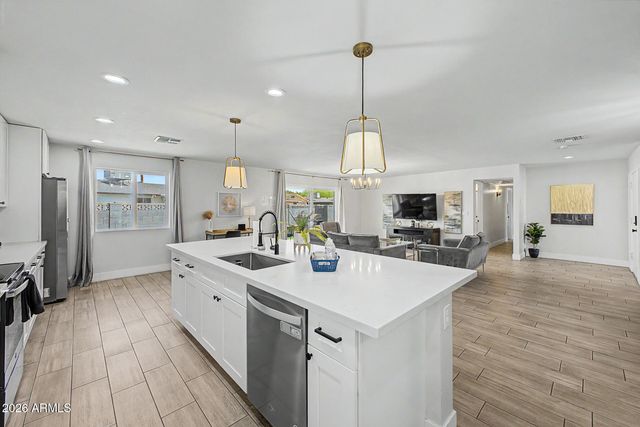 1882 E LOMA VISTA Drive, Tempe, AZ 85282