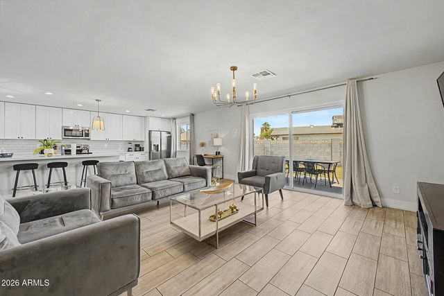 1882 E LOMA VISTA Drive, Tempe, AZ 85282
