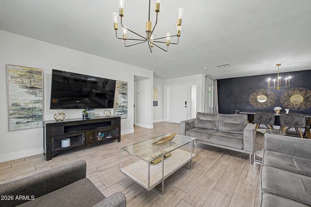 1882 E LOMA VISTA Drive, Tempe, AZ 85282