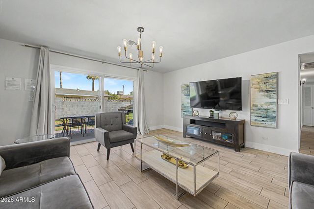 1882 E LOMA VISTA Drive, Tempe, AZ 85282