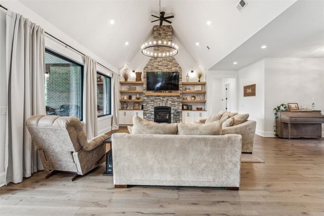 1276 Trice Rd, Lebanon, TN 37087