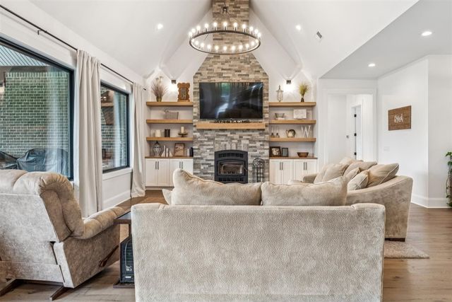 1276 Trice Rd, Lebanon, TN 37087