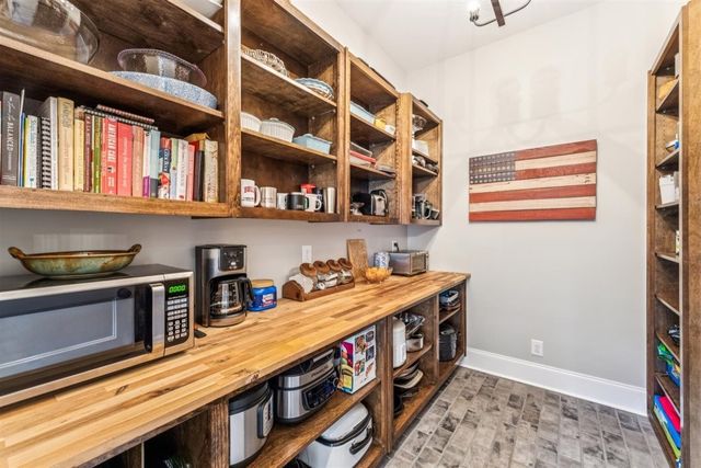 1276 Trice Rd, Lebanon, TN 37087