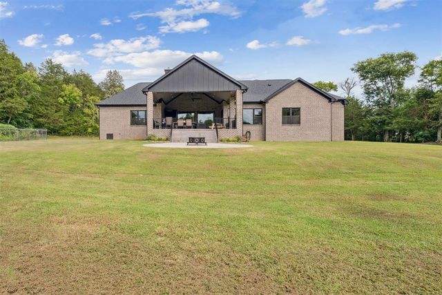 1276 Trice Rd, Lebanon, TN 37087