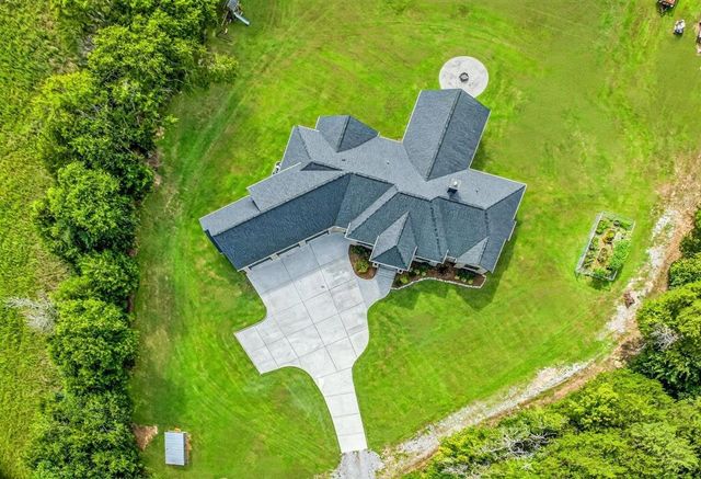 1276 Trice Rd, Lebanon, TN 37087