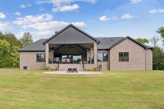 1276 Trice Rd, Lebanon, TN 37087