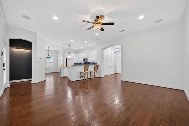 16835 Amelia Island Drive, Cypress, TX 77433