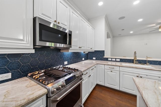 16835 Amelia Island Drive, Cypress, TX 77433