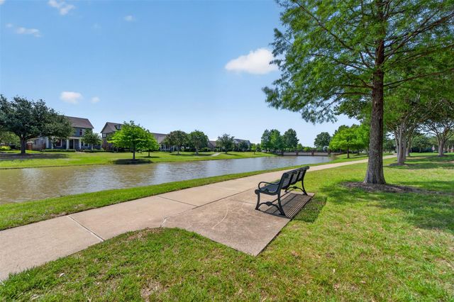 16835 Amelia Island Drive, Cypress, TX 77433