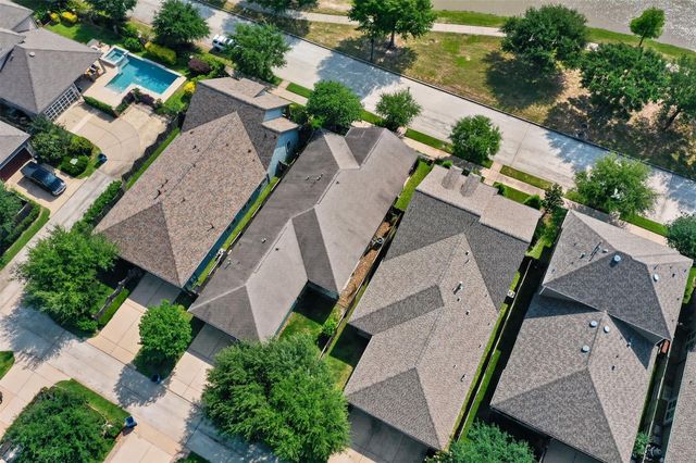 16835 Amelia Island Drive, Cypress, TX 77433