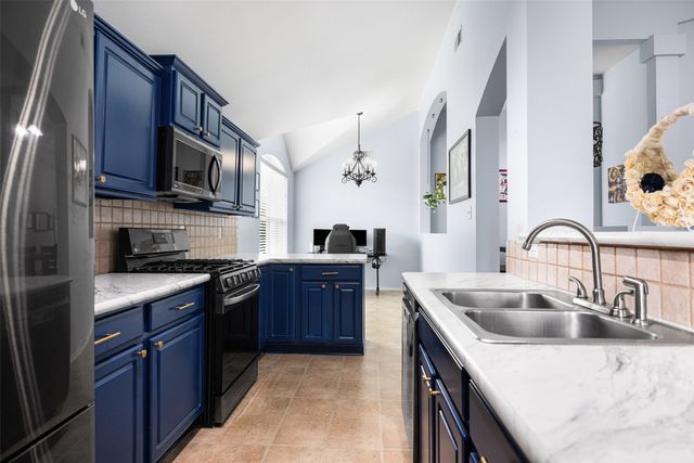 112 Brookshore Drive, Rockwall, TX 75032