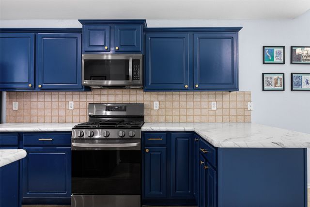112 Brookshore Drive, Rockwall, TX 75032