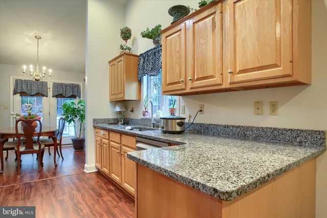 387 SCHAFFNER DR, Harrisburg, PA 17112