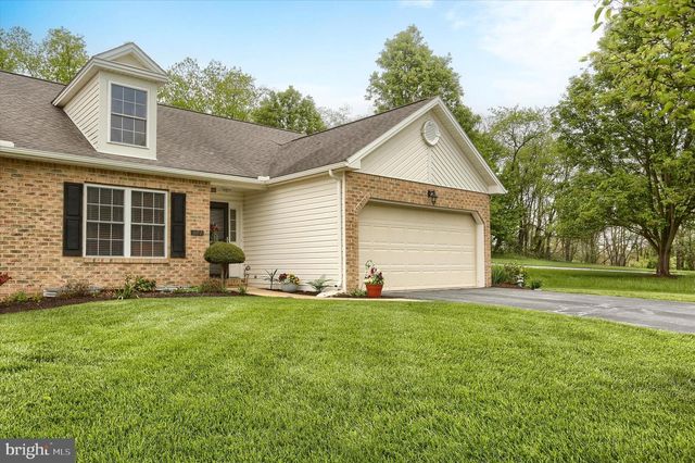 387 SCHAFFNER DR, Harrisburg, PA 17112