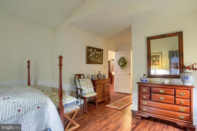 387 SCHAFFNER DR, Harrisburg, PA 17112
