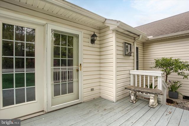 387 SCHAFFNER DR, Harrisburg, PA 17112