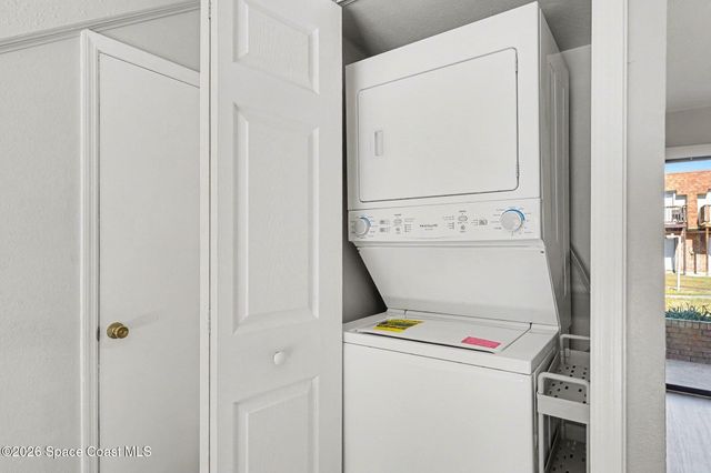 1300 Arlington Lane NE 123, Palm Bay, FL 32905