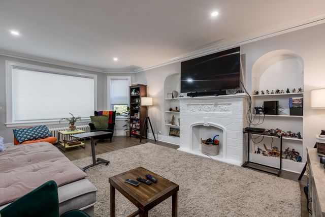 6154-56 N HAMILTON Avenue, Chicago, IL 60659