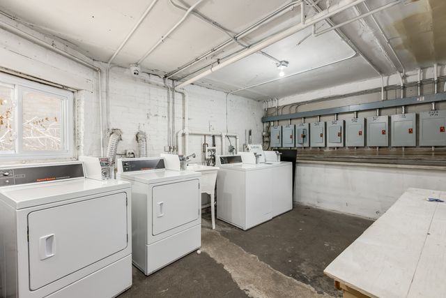 6154-56 N HAMILTON Avenue, Chicago, IL 60659