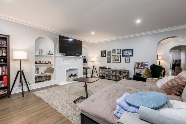 6154-56 N HAMILTON Avenue, Chicago, IL 60659