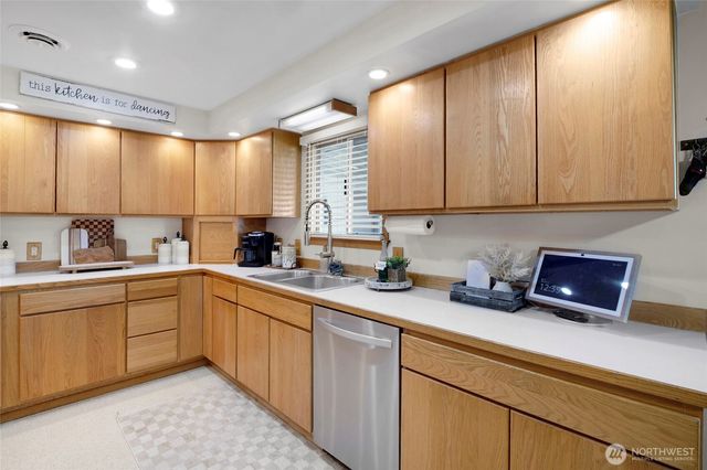 223 H Street NE, Ephrata, WA 98823