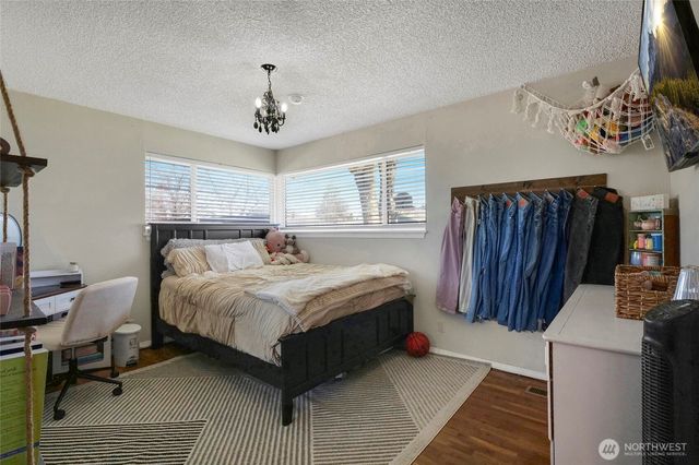 223 H Street NE, Ephrata, WA 98823