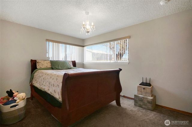 223 H Street NE, Ephrata, WA 98823