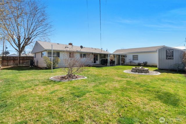 223 H Street NE, Ephrata, WA 98823