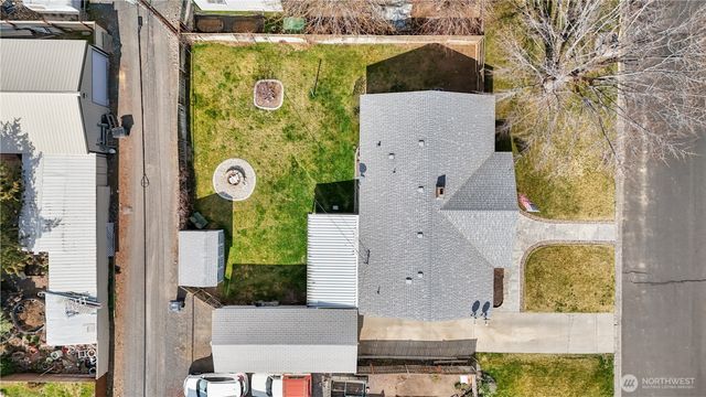 223 H Street NE, Ephrata, WA 98823