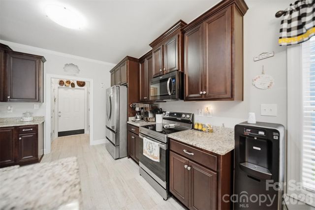 453 Pepperstone Drive, Salisbury, NC 28146