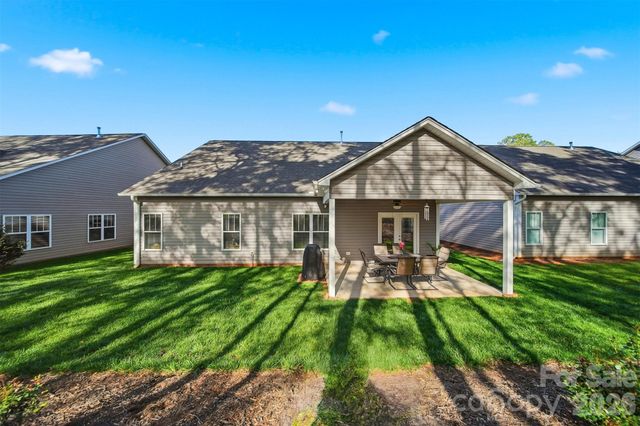 453 Pepperstone Drive, Salisbury, NC 28146