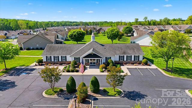 453 Pepperstone Drive, Salisbury, NC 28146