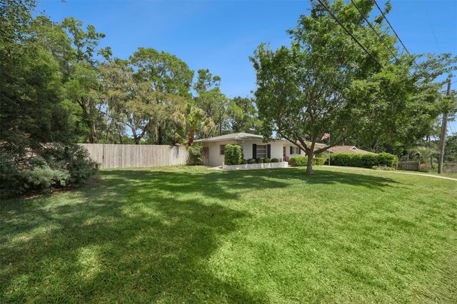 204 IRIS LANE, Inverness, FL 34452