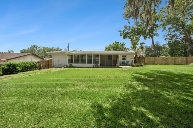 204 IRIS LANE, Inverness, FL 34452