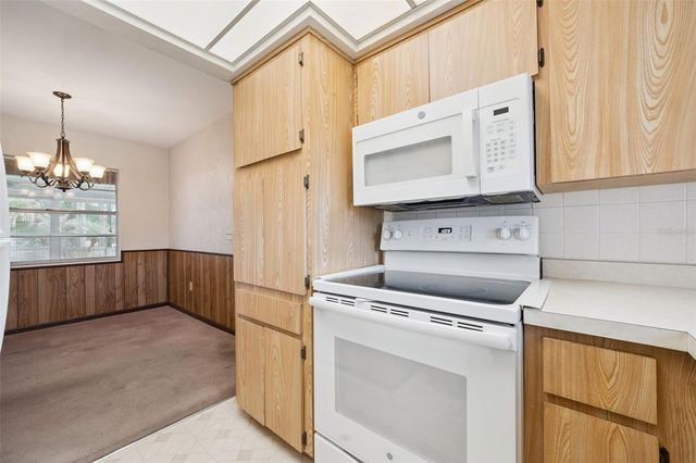 204 IRIS LANE, Inverness, FL 34452