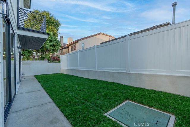110 S Irena Avenue B, Redondo Beach, CA 90277
