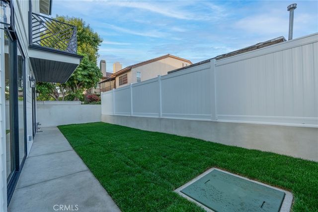 110 S Irena Avenue B, Redondo Beach, CA 90277
