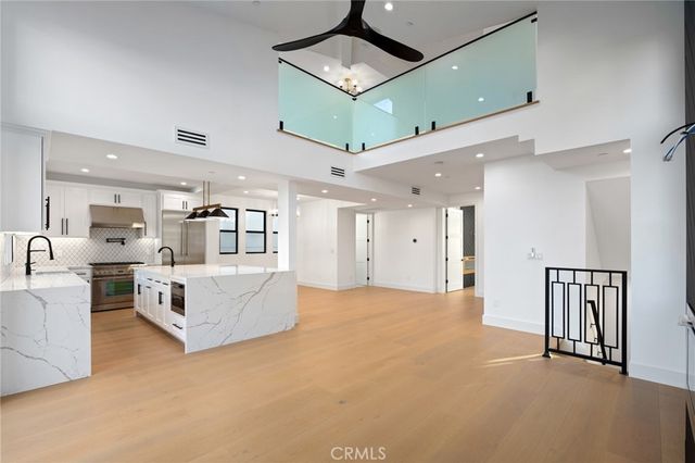 110 S Irena Avenue B, Redondo Beach, CA 90277