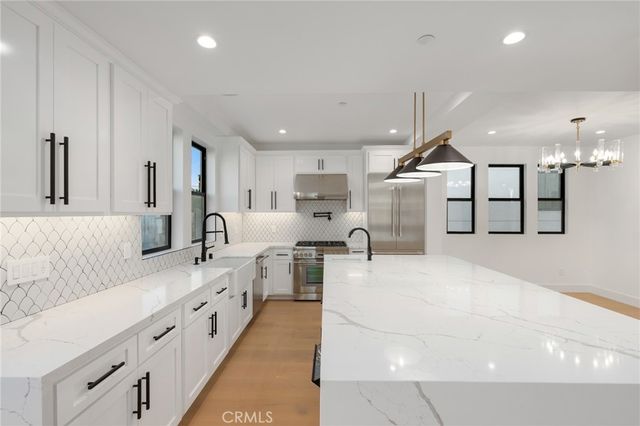 110 S Irena Avenue B, Redondo Beach, CA 90277