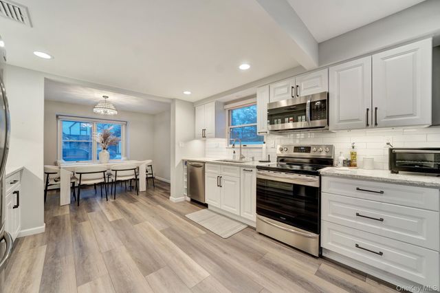 2550 Natta Boulevard, Bellmore, NY 11710