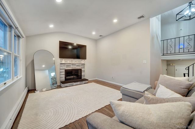 2550 Natta Boulevard, Bellmore, NY 11710