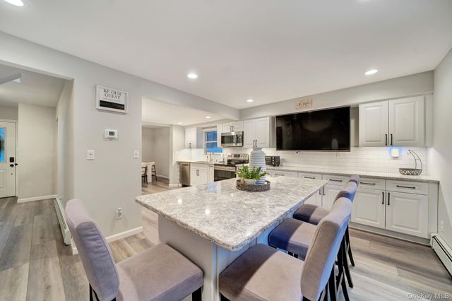 2550 Natta Boulevard, Bellmore, NY 11710