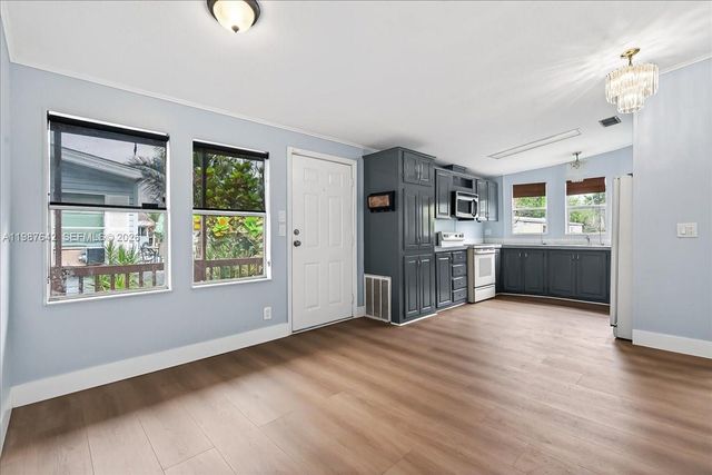 35250 SW 177th Ct, Homestead, FL 33034