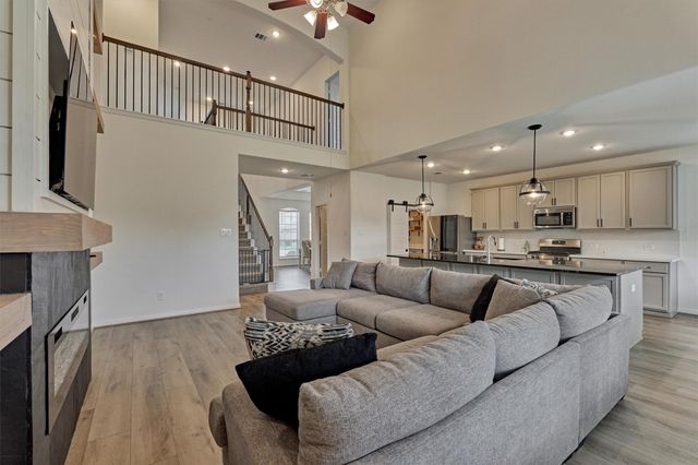 21433 Kings Guild Lane, Kingwood, TX 77339