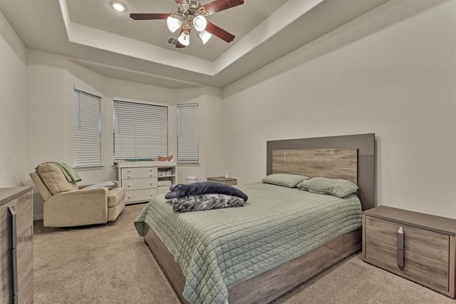 21433 Kings Guild Lane, Kingwood, TX 77339