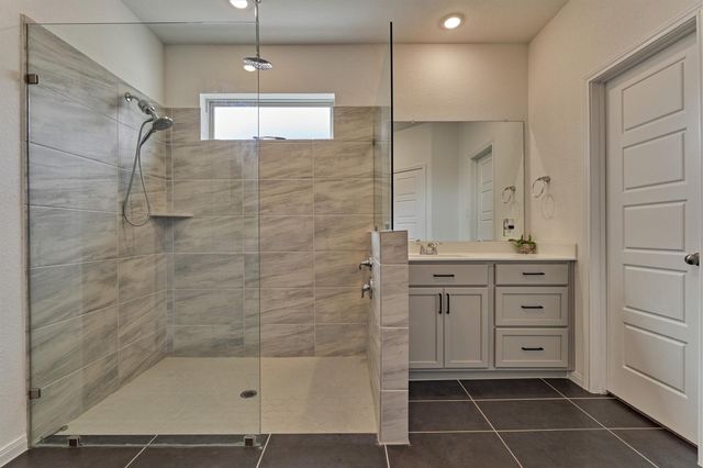 21433 Kings Guild Lane, Kingwood, TX 77339